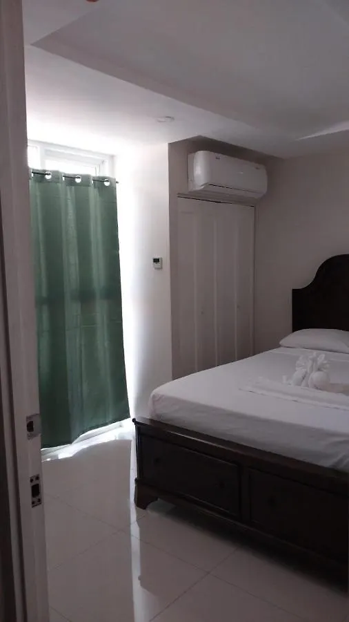 Impeccable 2-Br Apartment-Ornella Villa At Bayfront Villa Portmore Apartment